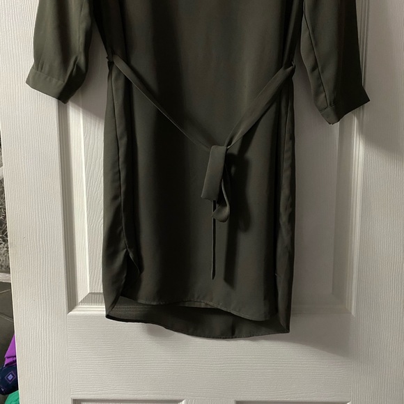 Grey/Green Dress - Picture 4 of 5